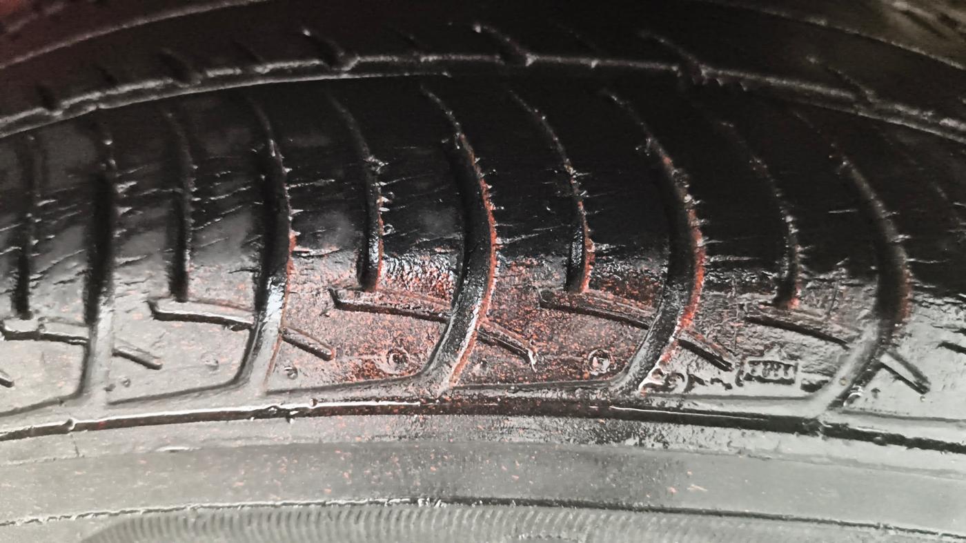 2017 Maruti Celerio VXI (O), Petrol, Manual, 33,992 km, Left Rear Tyre Tread