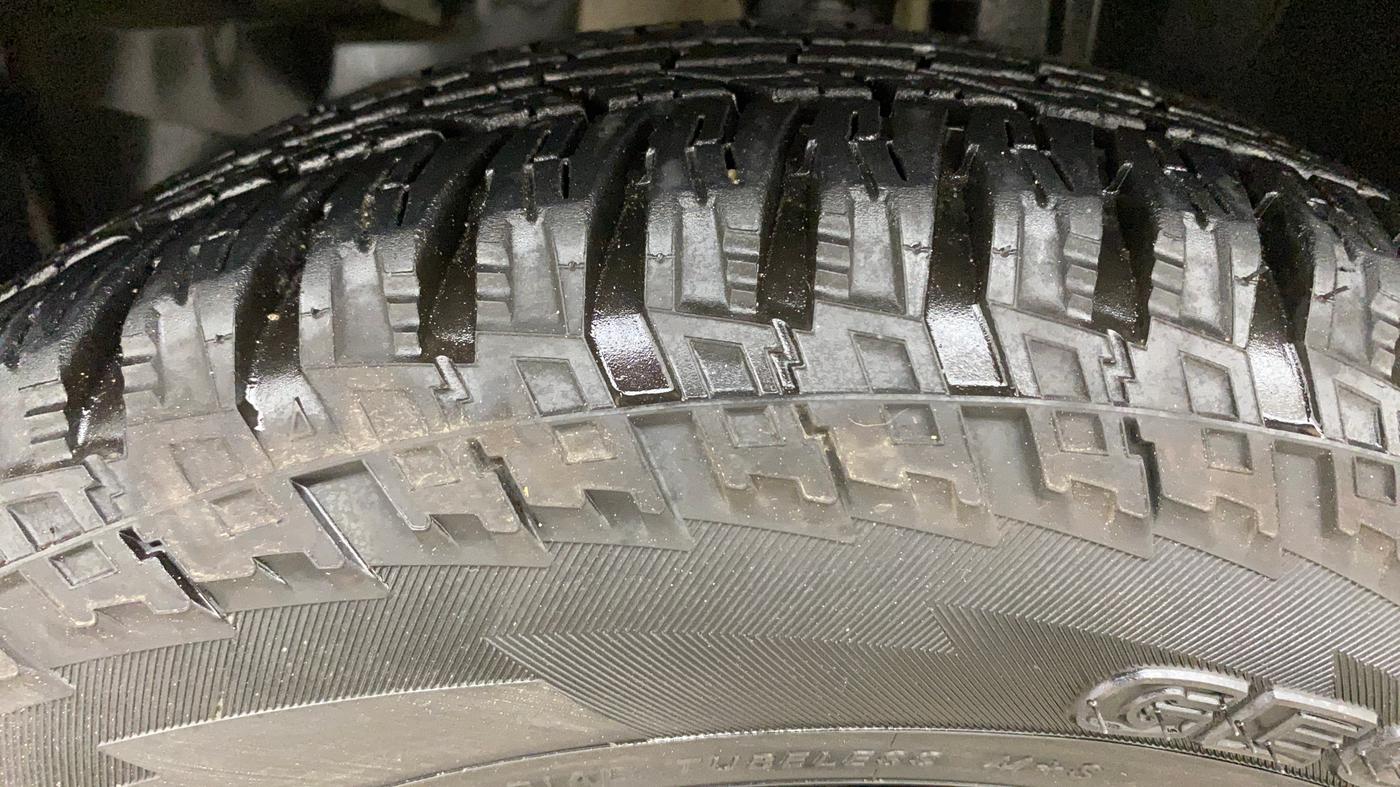 2019 Jeep Compass SPORT PLUS 1.4 PETROL, Petrol, Manual, 50,846 km, Left Front Tyre Tread
