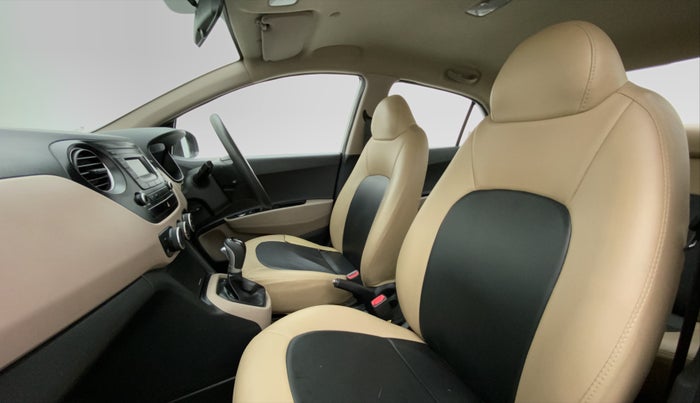 2016 Hyundai Xcent S AT 1.2, Petrol, Automatic, 37,400 km, Right Side Front Door Cabin