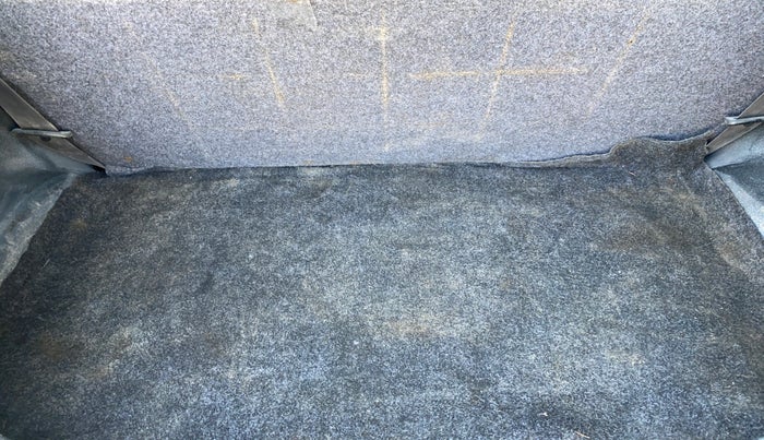 2018 Maruti Alto 800 LXI, Petrol, Manual, 95,057 km, Boot Inside