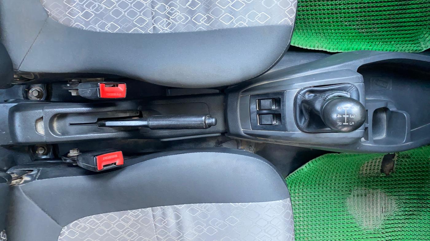 2018 Maruti Alto 800 LXI, Petrol, Manual, 95,214 km, Gear Lever