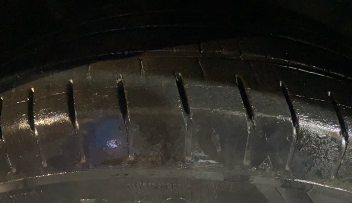 2016 Hyundai Creta BASE 1.4 DIESEL, Diesel, Manual, 59,745 km, Left Front Tyre Tread