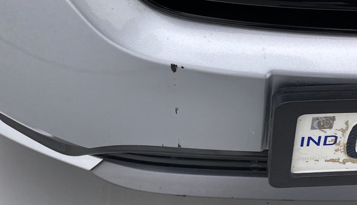 2022 Mahindra XUV700 AX 5 P MT 7 STR, Petrol, Manual, 22,234 km, Front bumper - Minor scratches