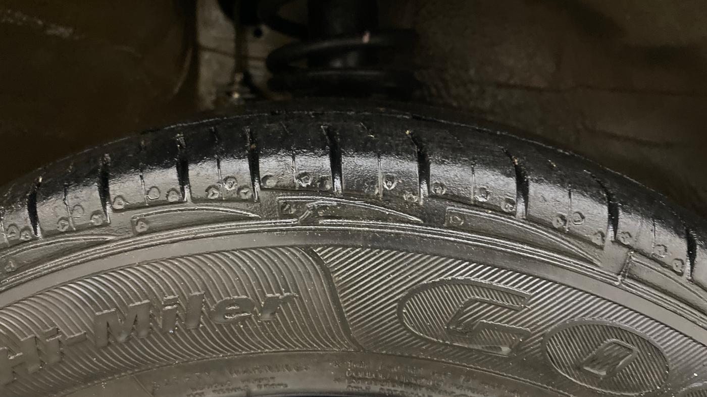 2017 Maruti Alto 800 VXI O, Petrol, Manual, 54,622 km, Right Front Tyre Tread