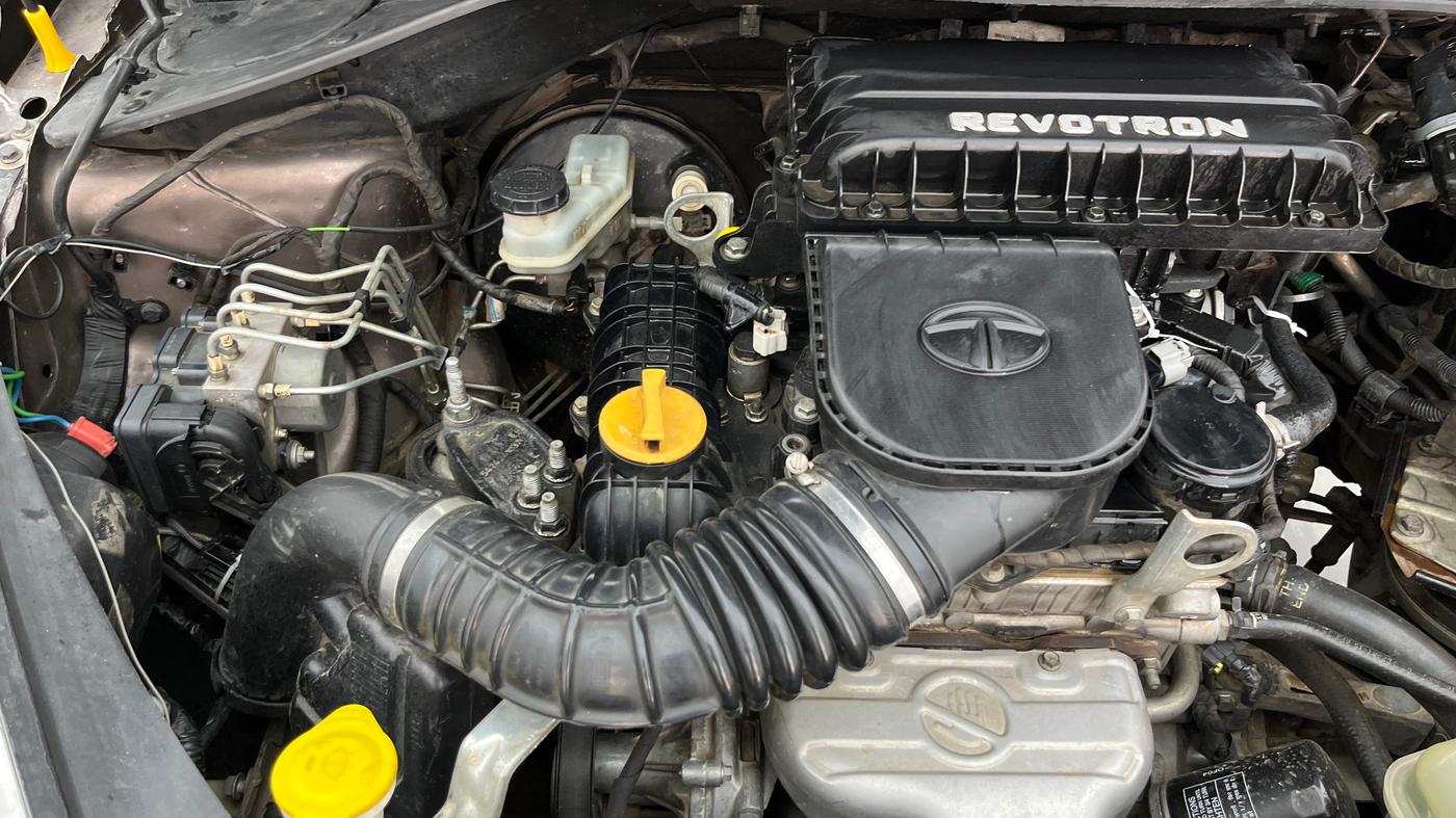 2017 Tata TIGOR XT PETROL, Petrol, Manual, 62,094 km, Engine View - Right