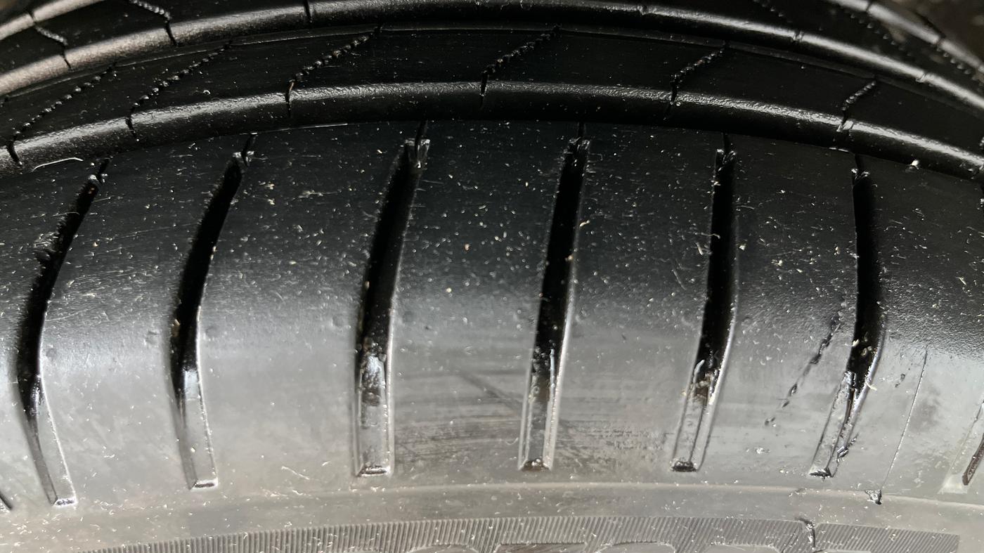 2017 Tata TIGOR XT PETROL, Petrol, Manual, 62,094 km, Left Front Tyre Tread