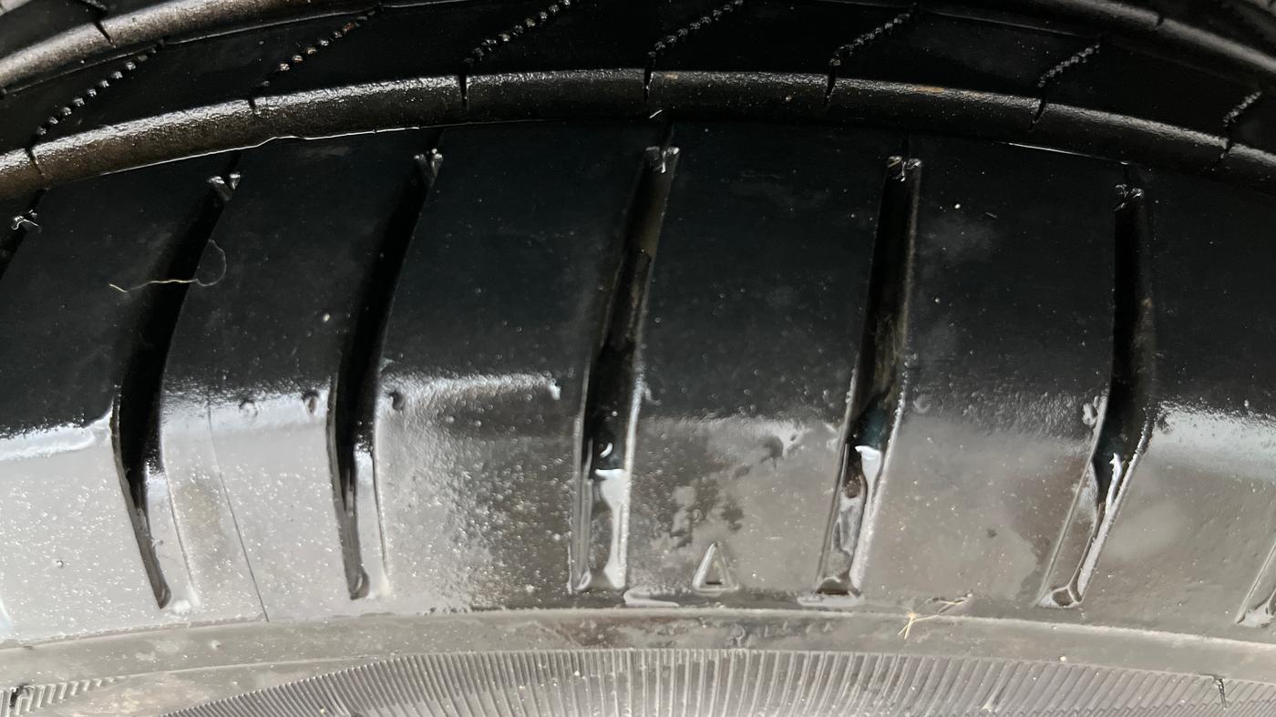 2017 Tata TIGOR XT PETROL, Petrol, Manual, 62,094 km, Right Front Tyre Tread