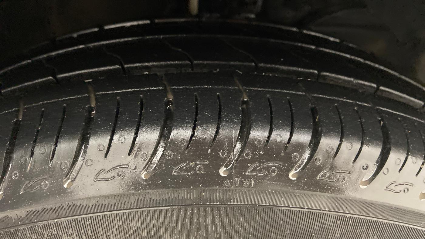 2019 Maruti Baleno DELTA PETROL 1.2, Petrol, Manual, 19,859 km, Right Front Tyre Tread