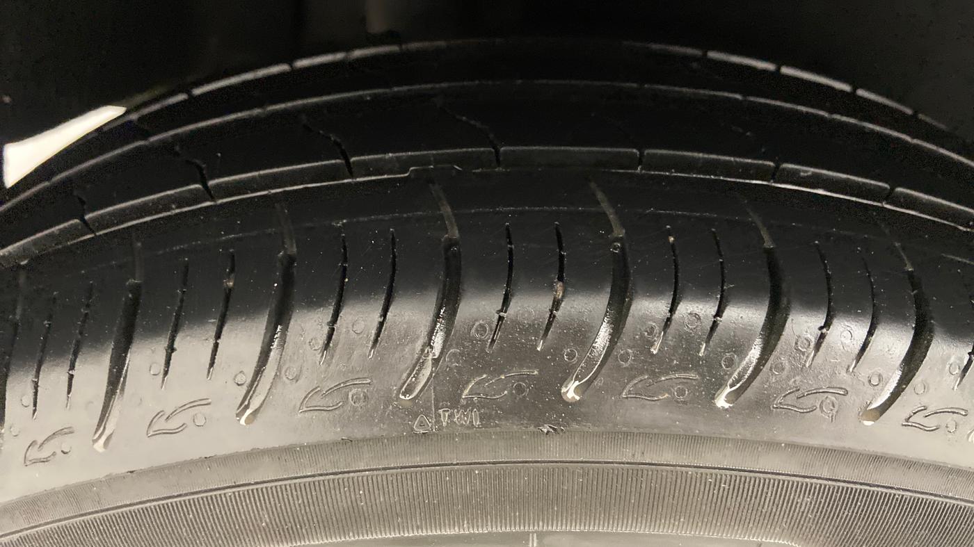 2019 Maruti Baleno DELTA PETROL 1.2, Petrol, Manual, 19,859 km, Right Rear Tyre Tread