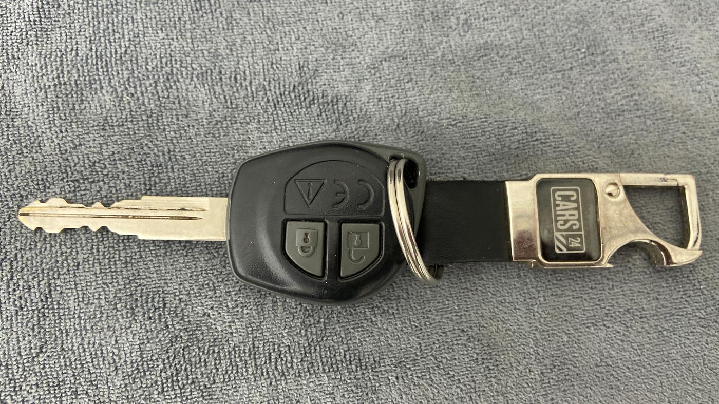 2019 Maruti Baleno DELTA PETROL 1.2, Petrol, Manual, 19,859 km, Key Close Up