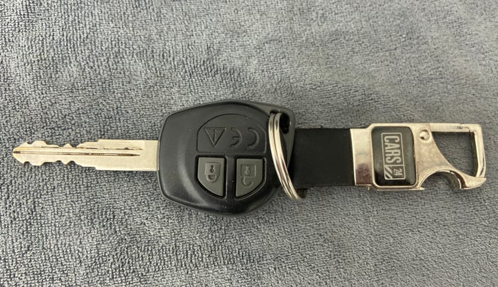 2019 Maruti Baleno DELTA PETROL 1.2, Petrol, Manual, 19,859 km, Key Close Up