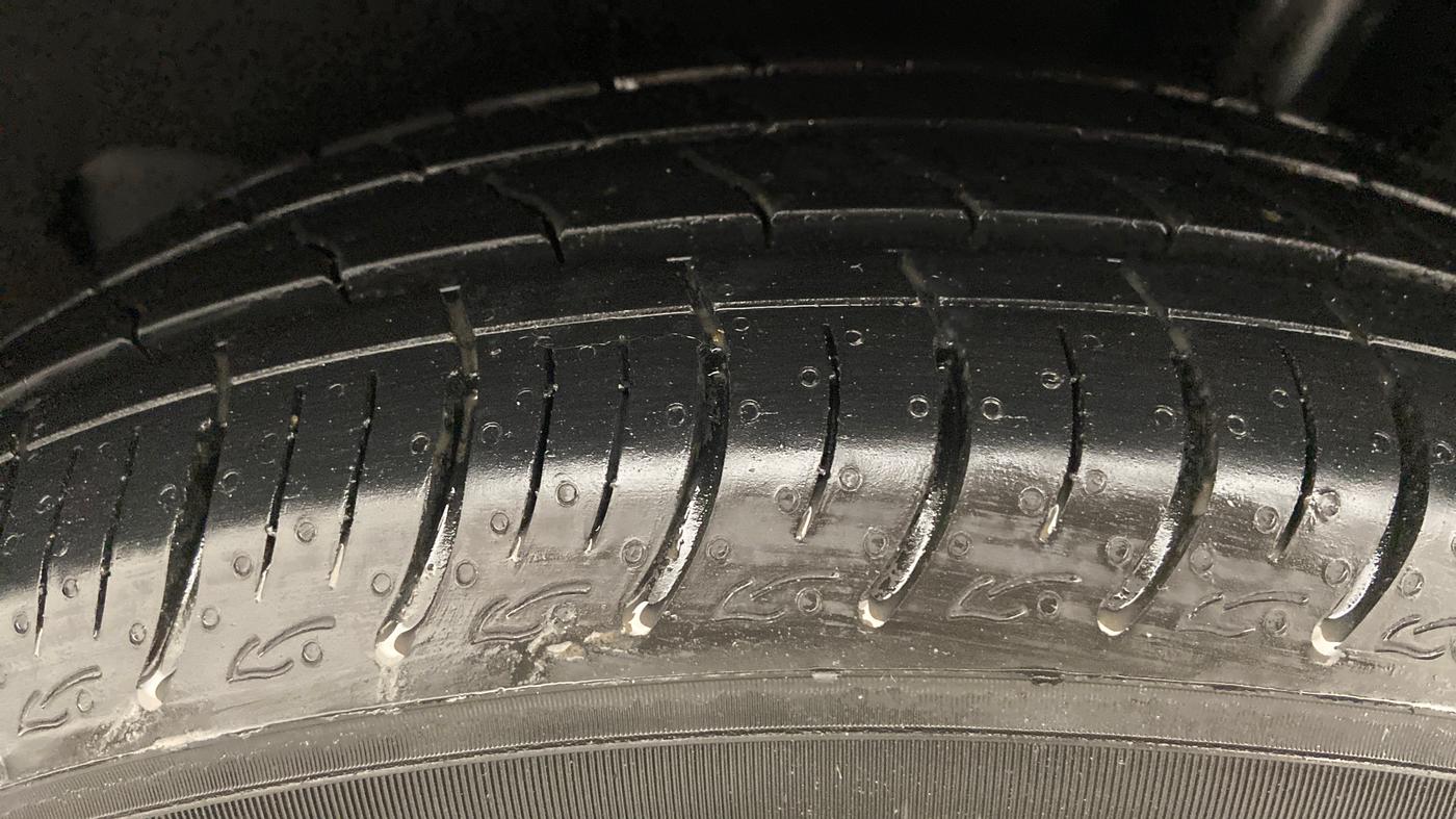 2019 Maruti Baleno DELTA PETROL 1.2, Petrol, Manual, 19,859 km, Left Rear Tyre Tread