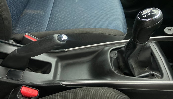 2019 Maruti Baleno DELTA PETROL 1.2, Petrol, Manual, 19,859 km, Gear Lever