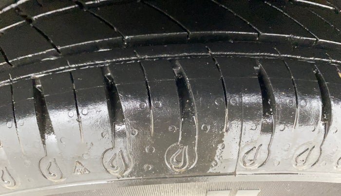 2020 Renault Kwid RXL, Petrol, Manual, 20,108 km, Left Rear Tyre Tread