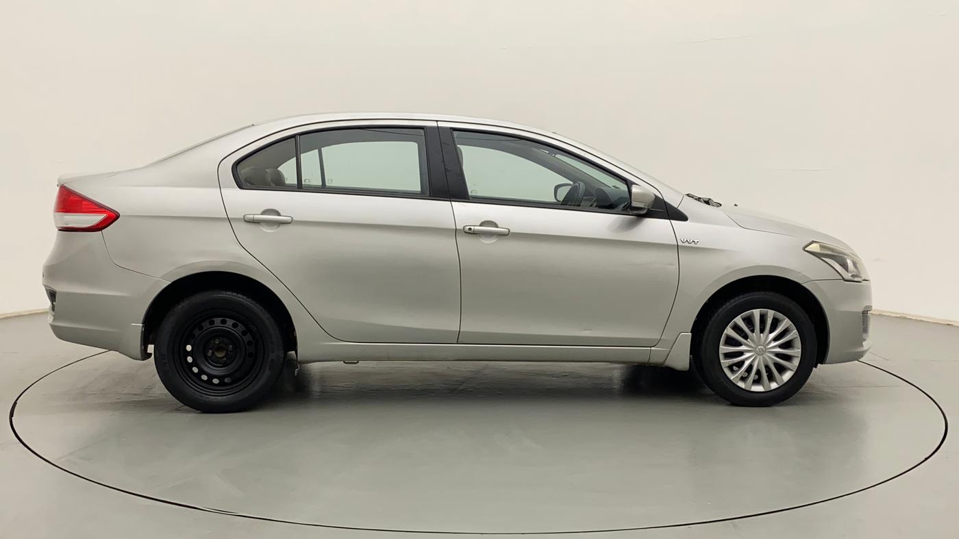 2015 Maruti Ciaz VXI+, Petrol, Manual, 41,406 km, Right Side View