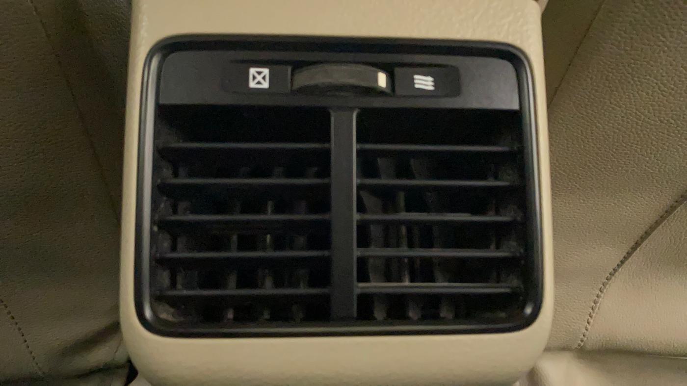 2015 Maruti Ciaz VXI+, Petrol, Manual, 41,406 km, Rear AC Vents