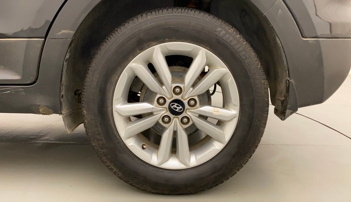 2017 Hyundai Creta SX PLUS 1.6 PETROL, Petrol, Manual, 58,548 km, Left Rear Wheel