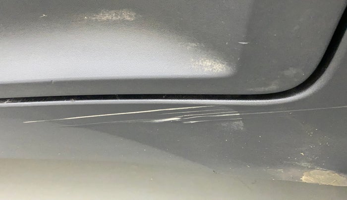 2017 Hyundai Creta SX PLUS 1.6 PETROL, Petrol, Manual, 58,548 km, Left running board - Minor scratches