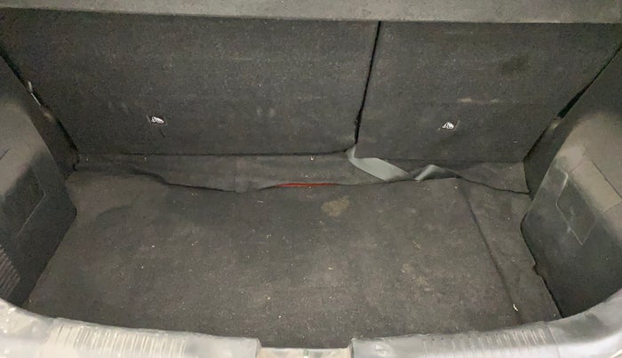 2017 Maruti IGNIS ZETA 1.2, Petrol, Manual, 63,385 km, Boot Inside