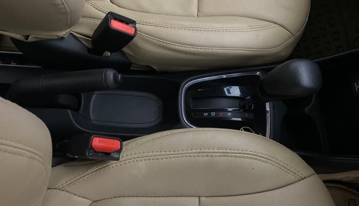 2018 Honda Amaze 1.2L I-VTEC V CVT, Petrol, Automatic, 42,618 km, Gear Lever