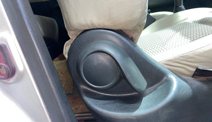 2016 Nissan Micra Active XL, CNG, Manual, 1,18,213 km, Driver Side Adjustment Panel