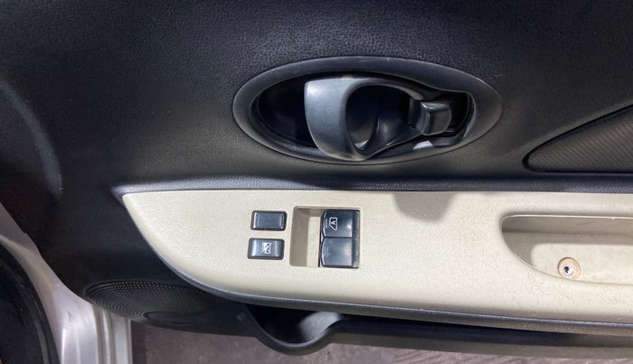 2016 Nissan Micra Active XL, CNG, Manual, 1,18,213 km, Driver Side Door Panels Control