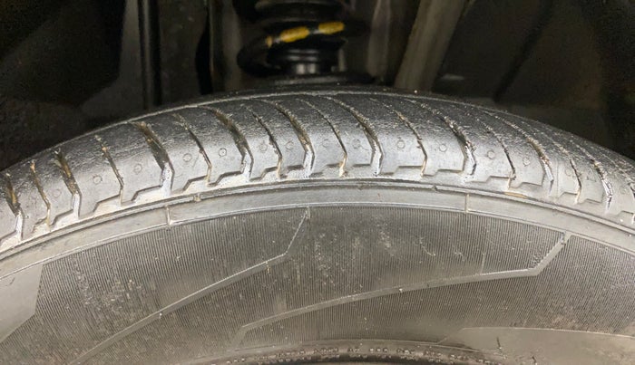 2023 Nissan MAGNITE XE, Petrol, Manual, 22,049 km, Right Front Tyre Tread