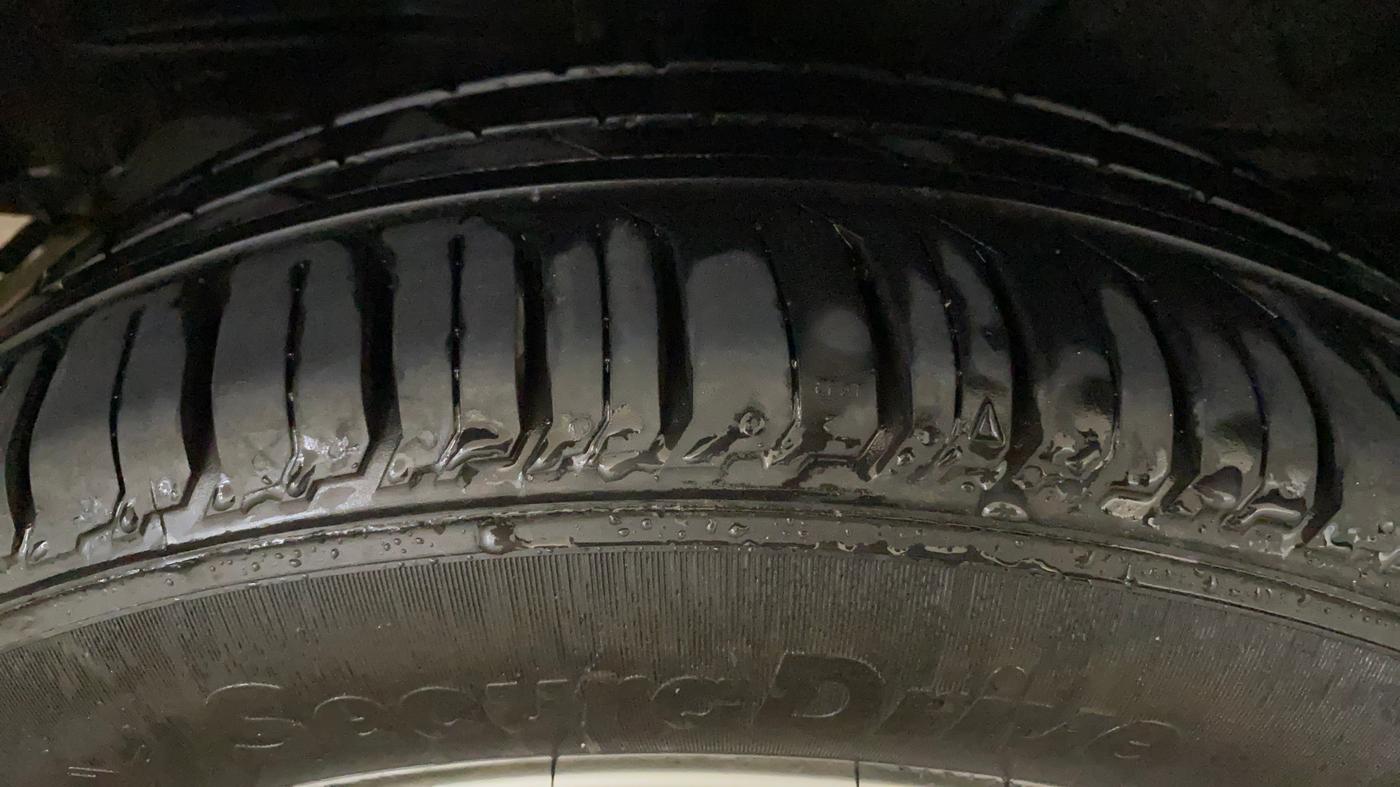 2020 Toyota YARIS G MT, Petrol, Manual, 50 km, Right Rear Tyre Tread
