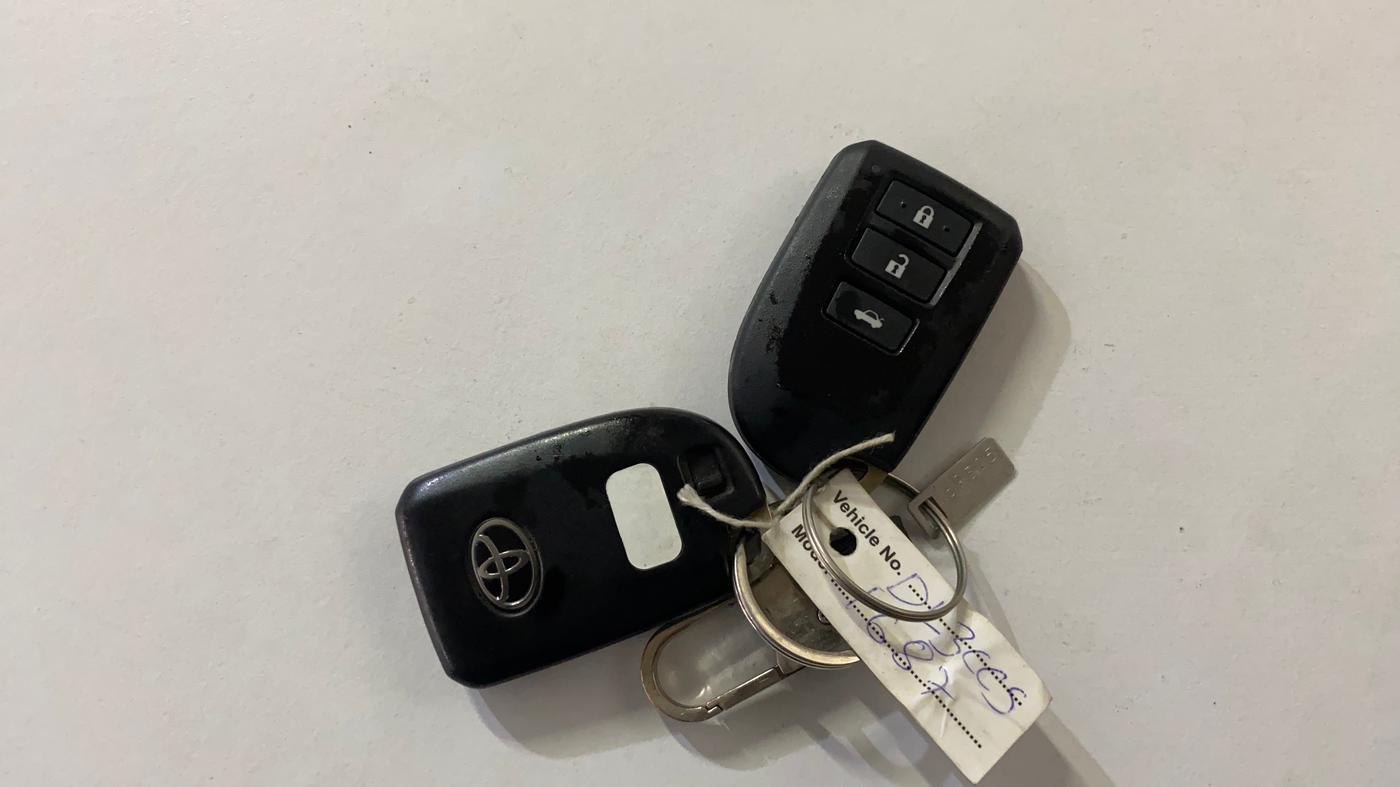 2020 Toyota YARIS G MT, Petrol, Manual, 50 km, Key Close Up