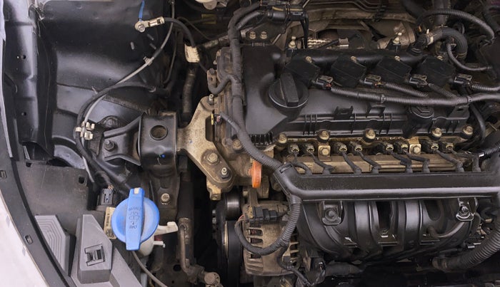 2022 Hyundai NEW I20 Sportz 1.2 IVT, Petrol, Automatic, 89,839 km, Engine View - Right