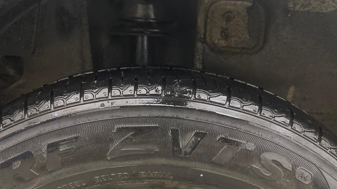 2018 Tata Tiago XM PETROL, Petrol, Manual, 91,359 km, Right Rear Tyre Tread
