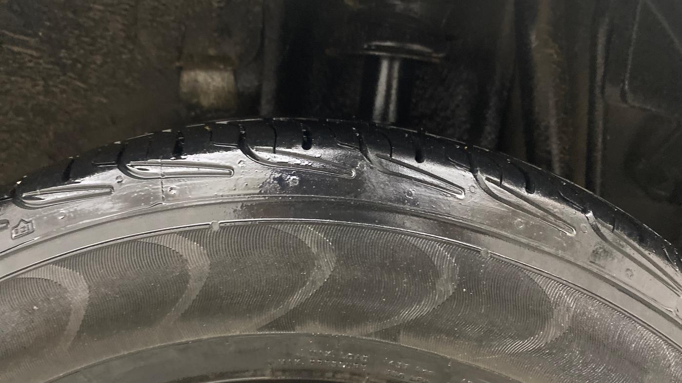 2018 Tata Tiago XM PETROL, Petrol, Manual, 91,359 km, Left Rear Tyre Tread