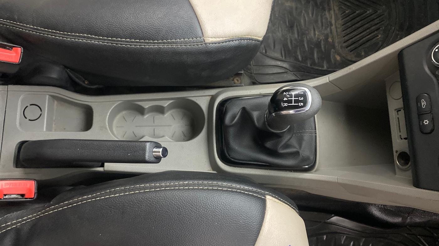 2018 Tata Tiago XM PETROL, Petrol, Manual, 91,359 km, Gear Lever
