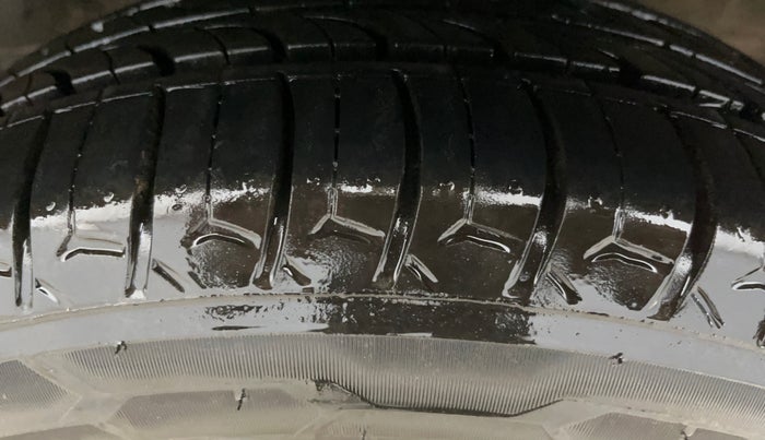 2021 Honda City 1.5L I-VTEC V MT 4TH GEN, Petrol, Manual, 49,297 km, Left Rear Tyre Tread