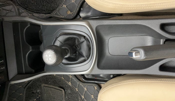 2021 Honda City 1.5L I-VTEC V MT 4TH GEN, Petrol, Manual, 49,297 km, Gear Lever