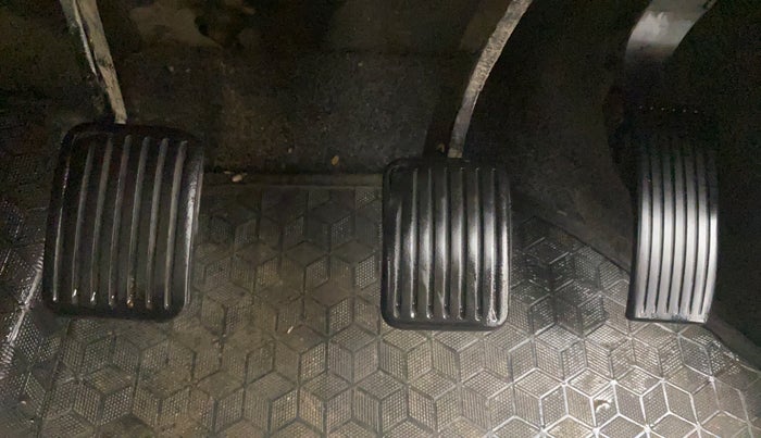 2021 Hyundai AURA S 1.2 CNG, CNG, Manual, 98,630 km, Pedals