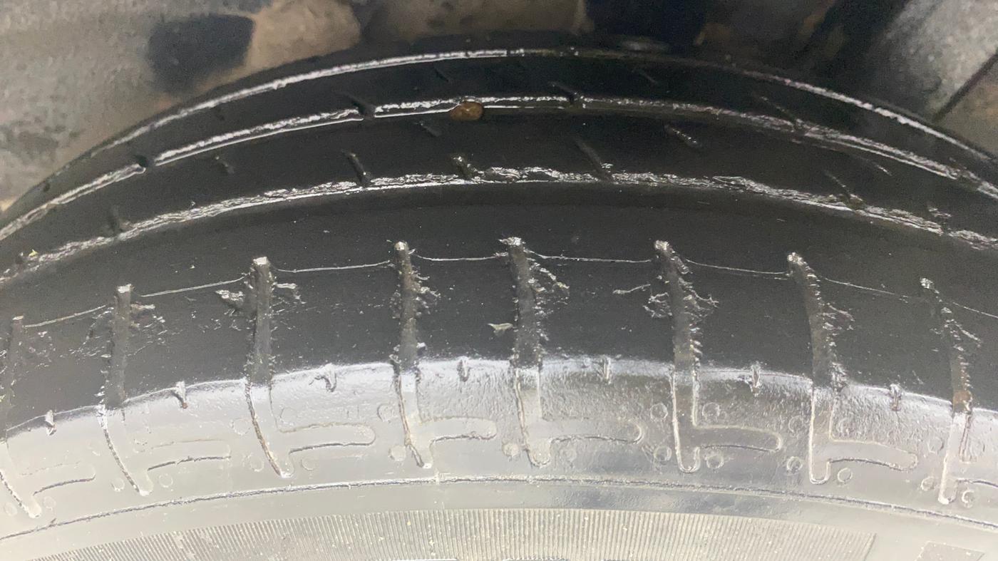 2021 Hyundai AURA S 1.2 CNG, CNG, Manual, 98,698 km, Left Rear Tyre Tread