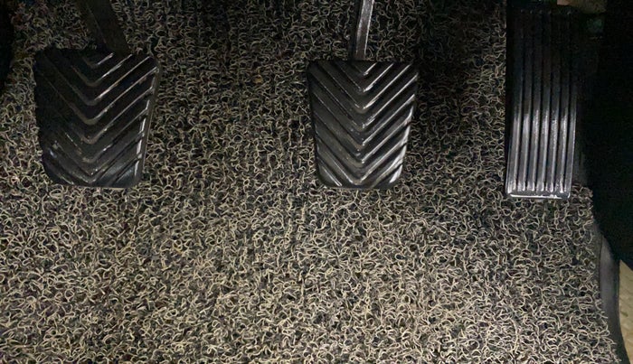 2013 Hyundai i20 MAGNA 1.2, Petrol, Manual, 42,228 km, Pedals