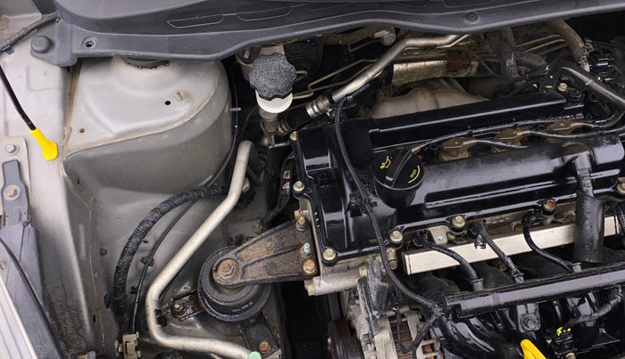 2013 Hyundai i20 MAGNA 1.2, Petrol, Manual, 42,228 km, Engine View - Right