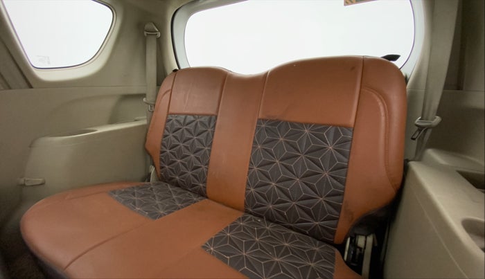 2015 Maruti Ertiga VXI CNG, CNG, Manual, 1,03,581 km, Third Seat Row ( optional )