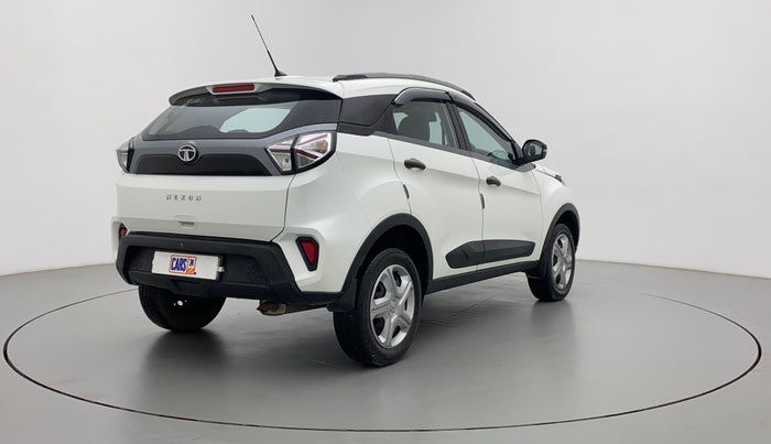 2021 Tata NEXON XM SUNROOF PETROL, Petrol, Manual, 17,205 km, Right Back Diagonal