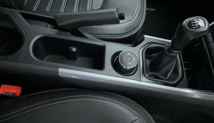 2021 Tata NEXON XM SUNROOF PETROL, Petrol, Manual, 17,205 km, Gear Lever