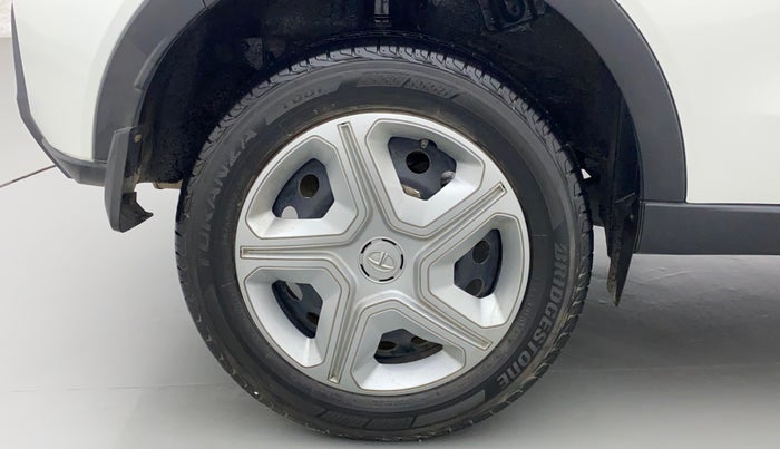 2021 Tata NEXON XM SUNROOF PETROL, Petrol, Manual, 17,205 km, Right Rear Wheel