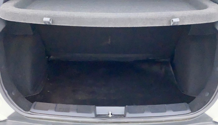 2021 Tata NEXON XM SUNROOF PETROL, Petrol, Manual, 17,205 km, Boot Inside