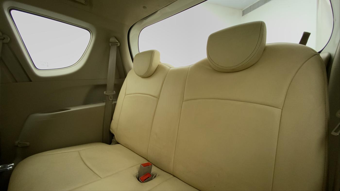 2013 Maruti Ertiga VXI, Petrol, Manual, 33,232 km, Third Seat Row ( optional )