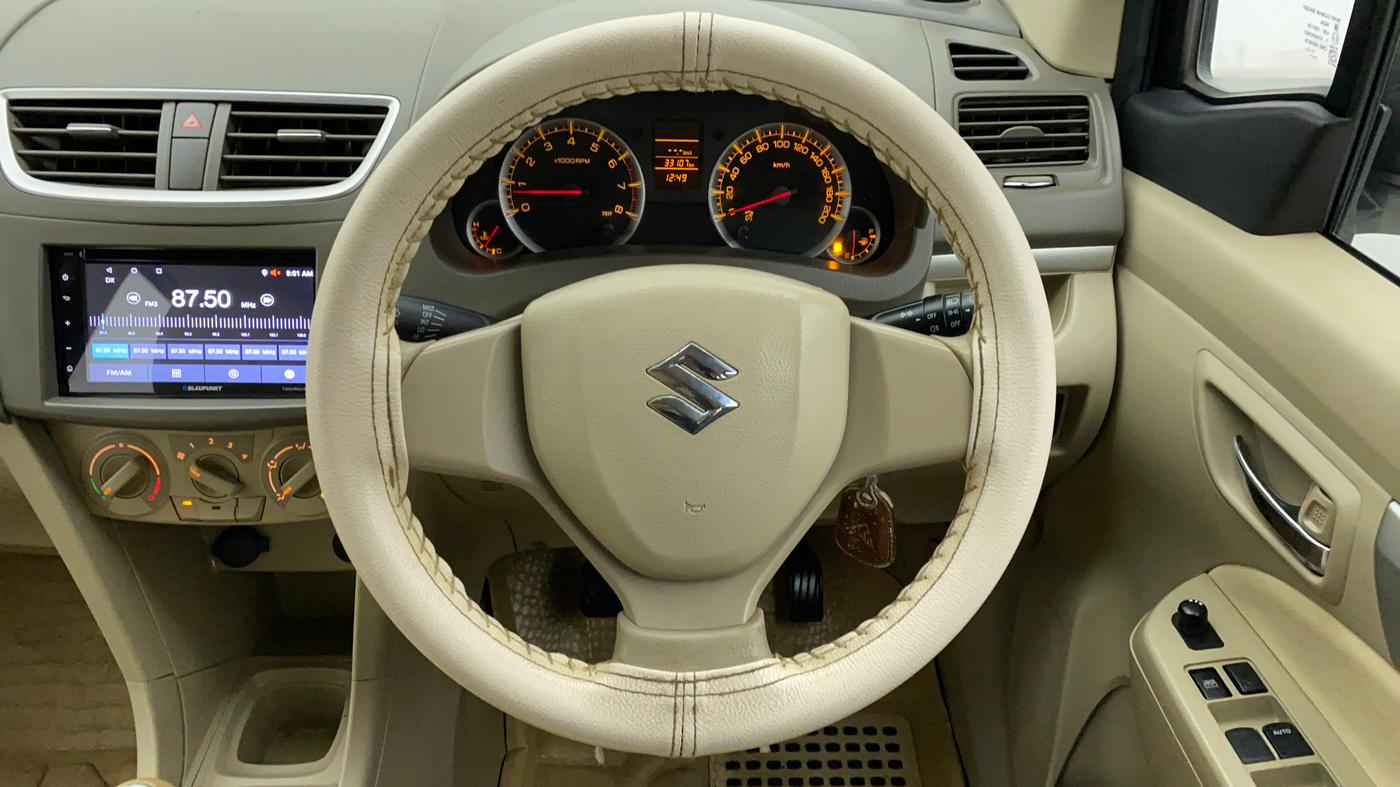 2013 Maruti Ertiga VXI, Petrol, Manual, 33,232 km, Steering Wheel Close Up