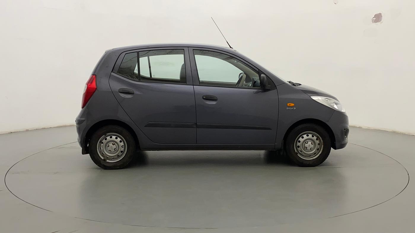 2016 Hyundai i10 MAGNA 1.1, Petrol, Manual, 11,243 km, Right Side