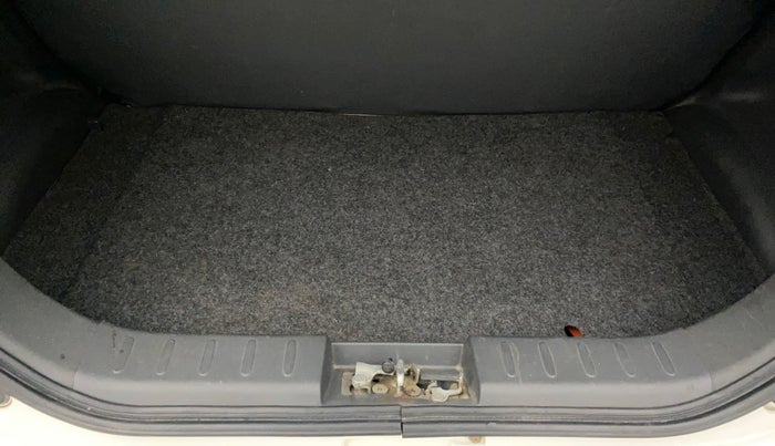 2016 Maruti Alto 800 VXI, Petrol, Manual, 69,828 km, Boot Inside
