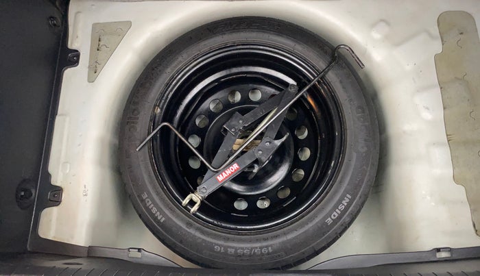 2015 Hyundai i20 Active 1.2 S, Petrol, Manual, 95,414 km, Spare Tyre