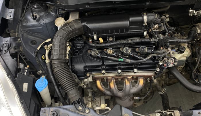 2018 Maruti Dzire VXI AMT, Petrol, Automatic, 34,458 km, Engine View - Right